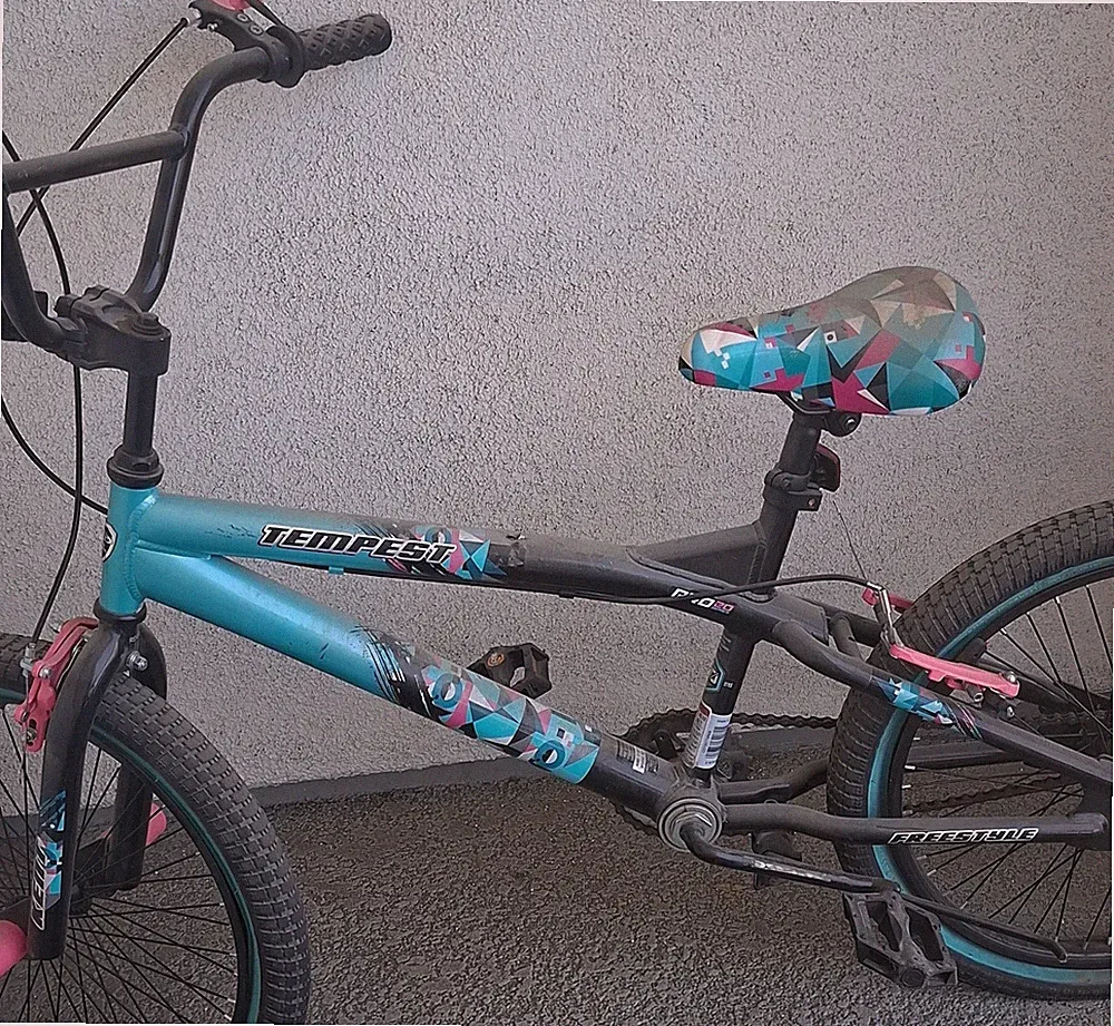Kent Tempest BMX Bike 20" Blue Black Pink Adjustable Seat BMX Bar Steel