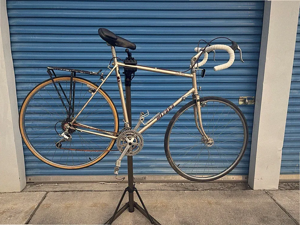Vintage MIYATA TWO TEN Touring Bike, Steel, 58 cm Frame, 15 Speed, 27 in Wheel